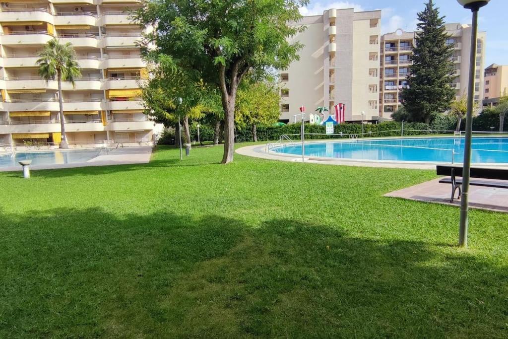 Apartamento En Salou Con 3 Piscinas Junto A Port Aventura المظهر الخارجي الصورة